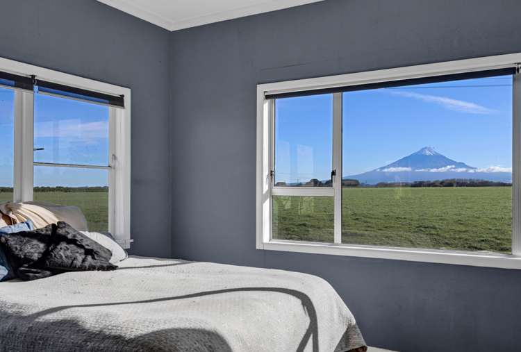 1099 Normanby Road Manaia_14