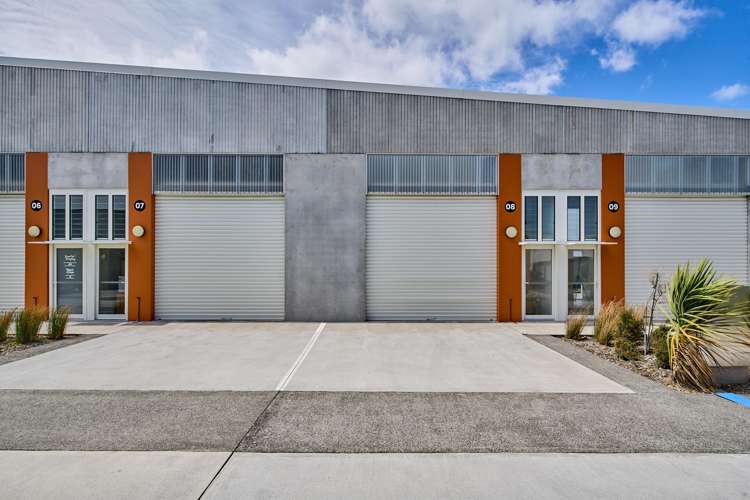 Unit 8/11/41 Bouverie Street Petone_9