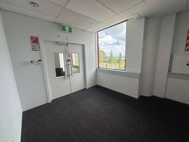 22 Amersham Way City Centre_4