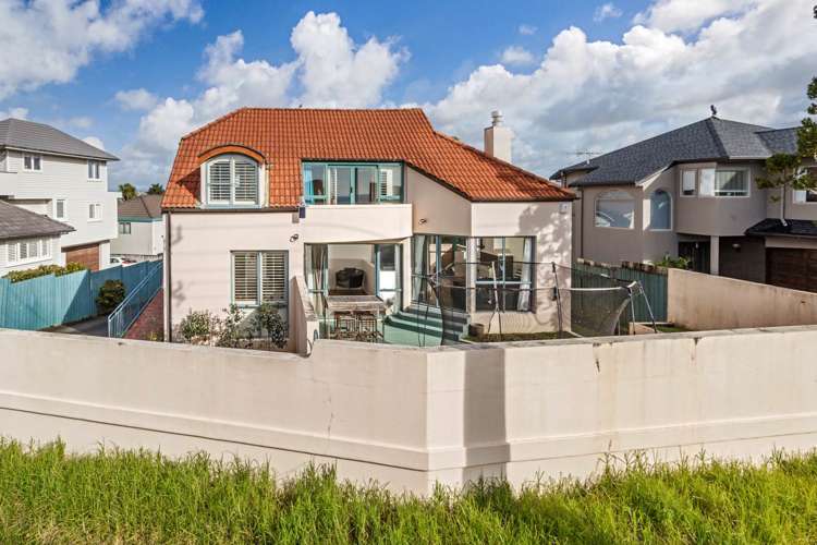 1/208 East Coast Road Forrest Hill_28