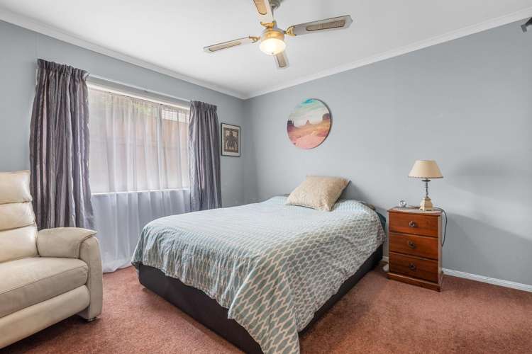 61 Wakefield Drive Bethlehem_15