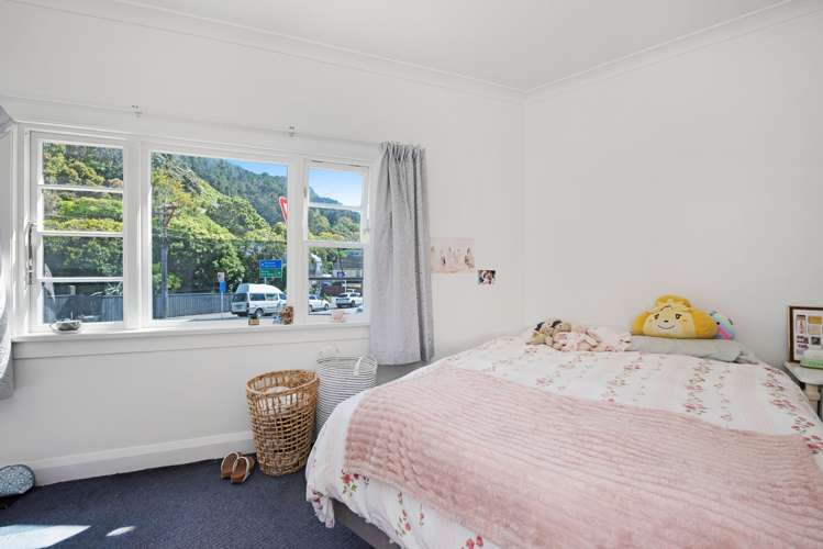 1-4/121 Hill Street Thorndon_2