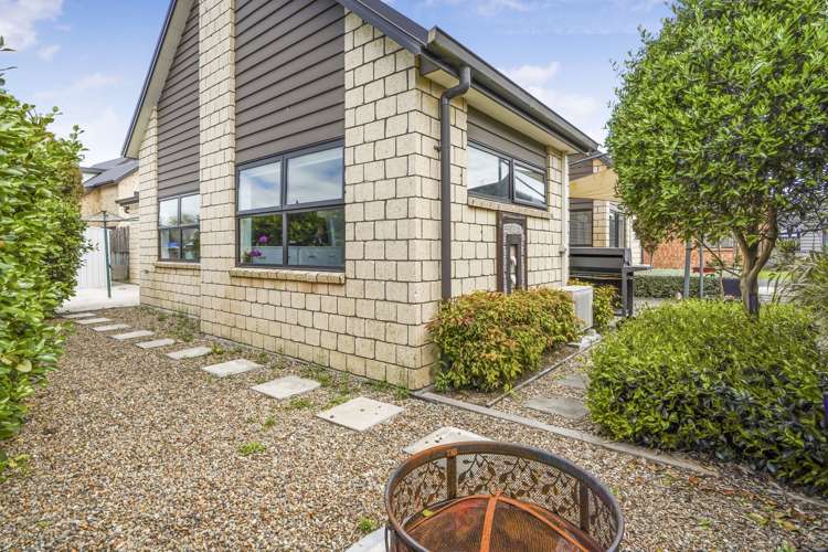 6 Braedan Lane Huntington_18