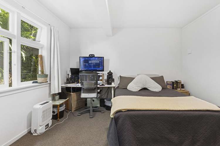 23 Laura Avenue Brooklyn_15