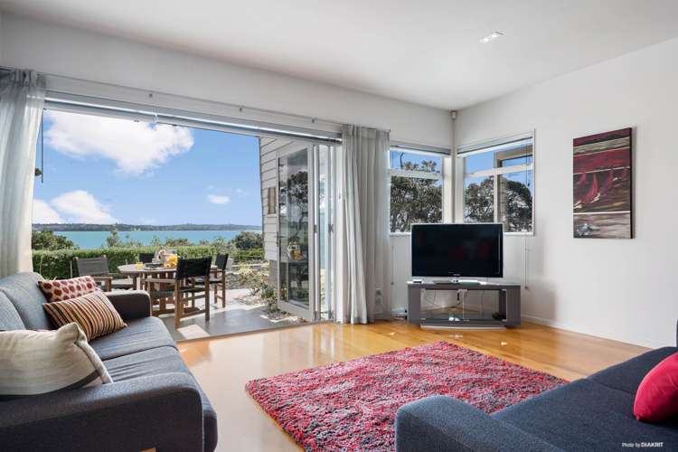 75 Pine Harbour Parade Beachlands_48