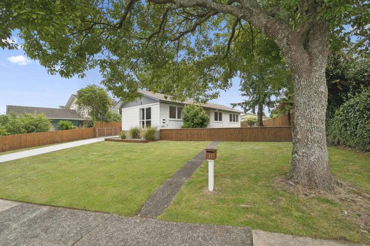 44 Joanne Crescent Pukehangi_16