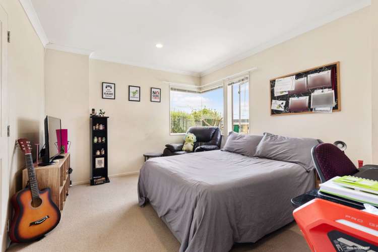 10 Lough Bourne Drive Pukekohe_10