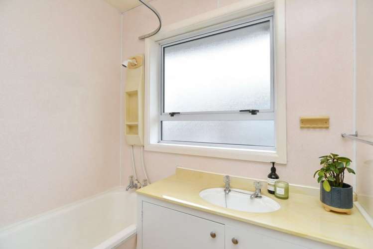 91 Kendal Avenue Burnside_18