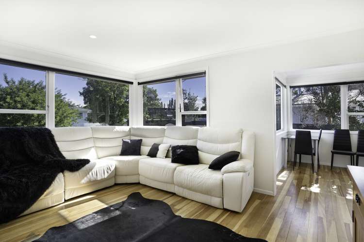 11 Daniell Street Newtown_8