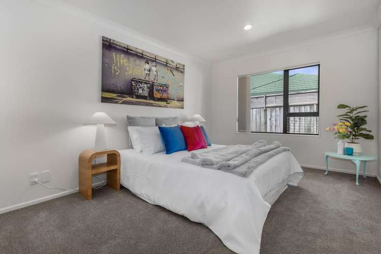 9 Takahe Drive Paraparaumu Beach_12