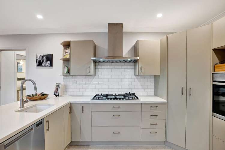 39 Kamara Road Glen Eden_15