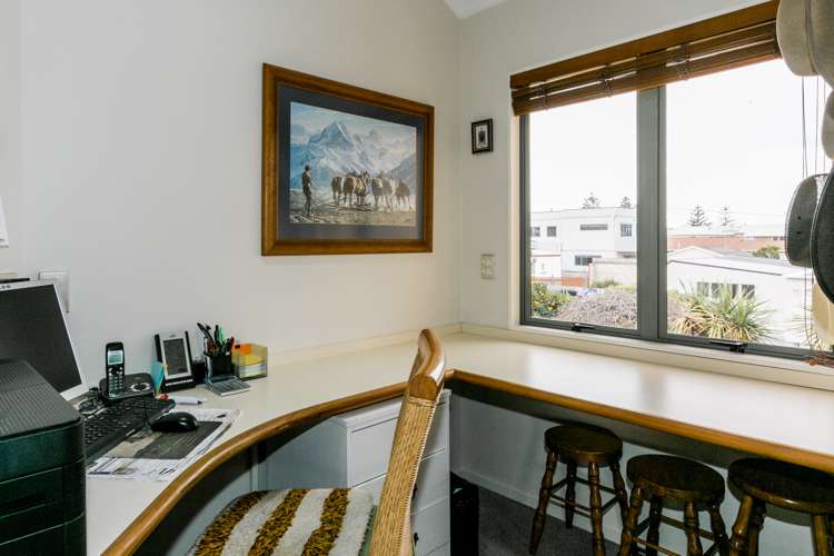 37a The Esplanade Westshore_14