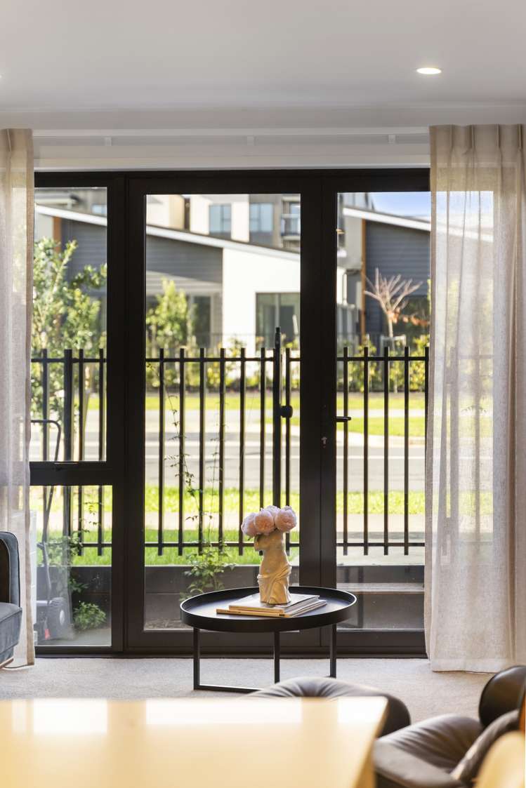 1/6 Unga Place Beachlands_11