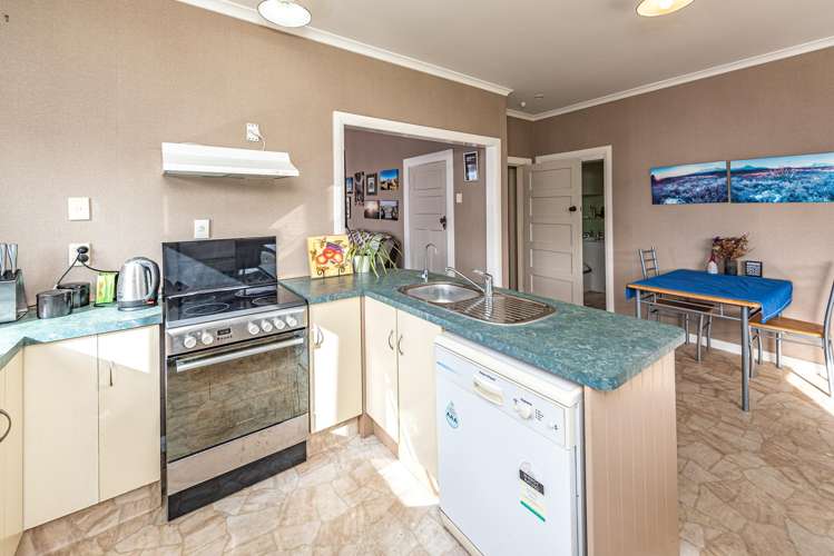 54 Tawa Street Gonville_19