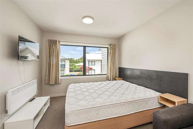 2-6 May Road Mangere East_4