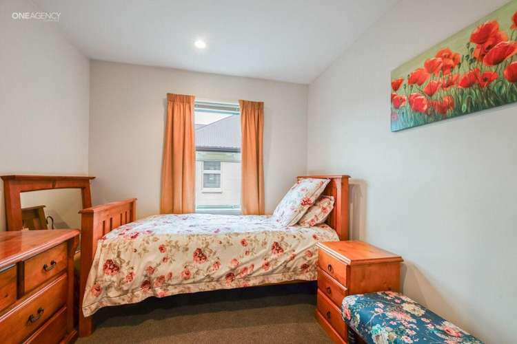 Flat 2/29 Ivory Street Rangiora_11