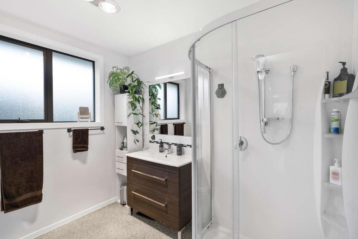 2/11 Moana Street_2