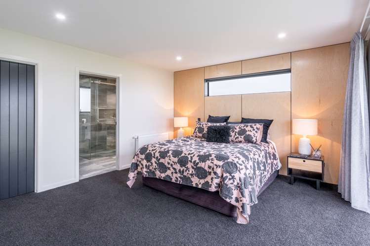 25 Racecourse Road Winton_8