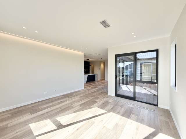 33 Tukutata Crescent Milldale_2