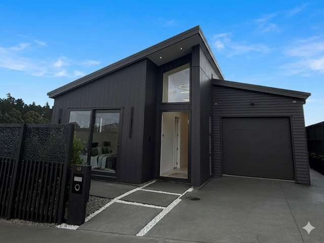 Contemporary Living with Everyday Ease