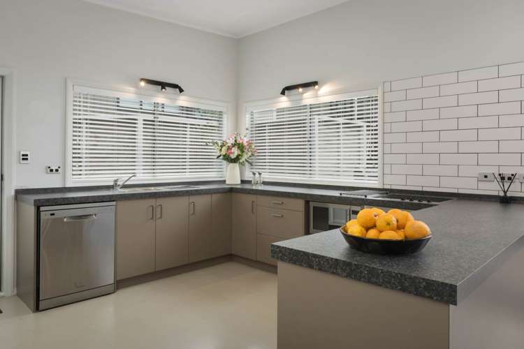 25 Edinburgh Street Waihi Beach_10