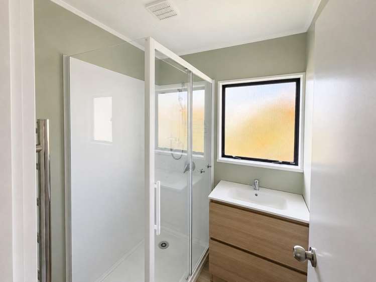 46 Aquarius Drive 11056_5