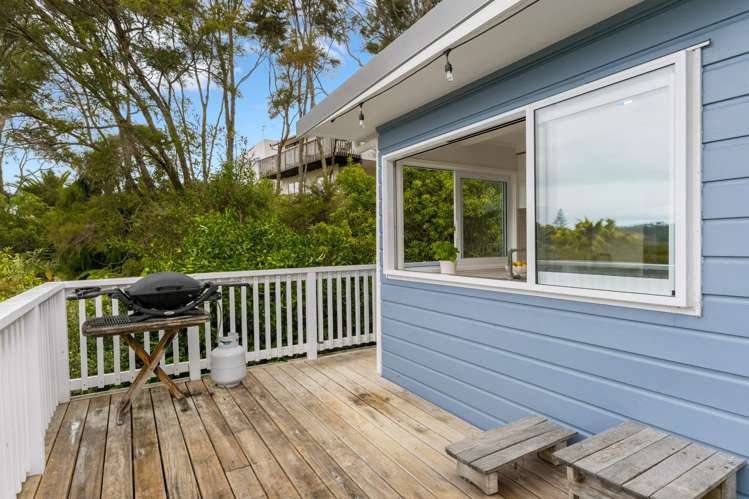 43 Cochrane Avenue Arkles Bay_11