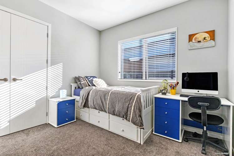 22 Knoll Rise Pukekohe_13