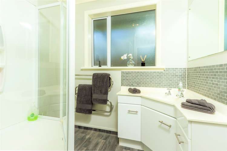 12 Kauri Street Stoke_16