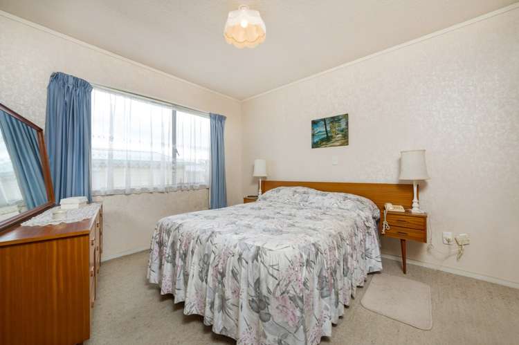 139 Vodanovich Road Te Atatu South_16