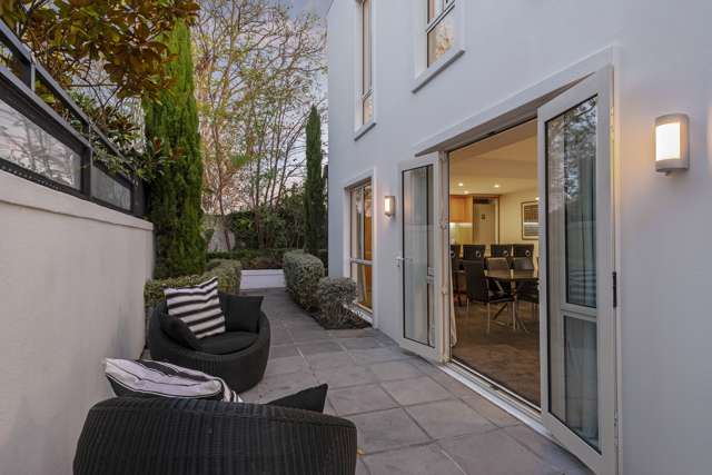 154 Merivale Lane Merivale_4