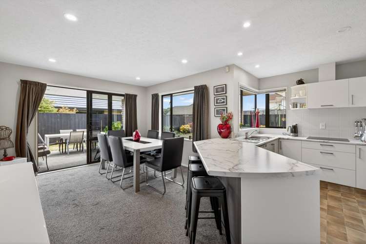 111 Inwoods Close Parklands_17