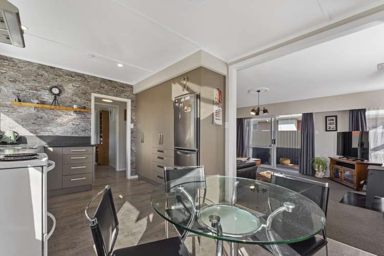 15 Karina Crescent Redwoodtown_6