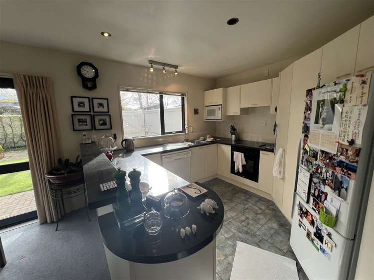 275 Memorial Avenue Burnside_2