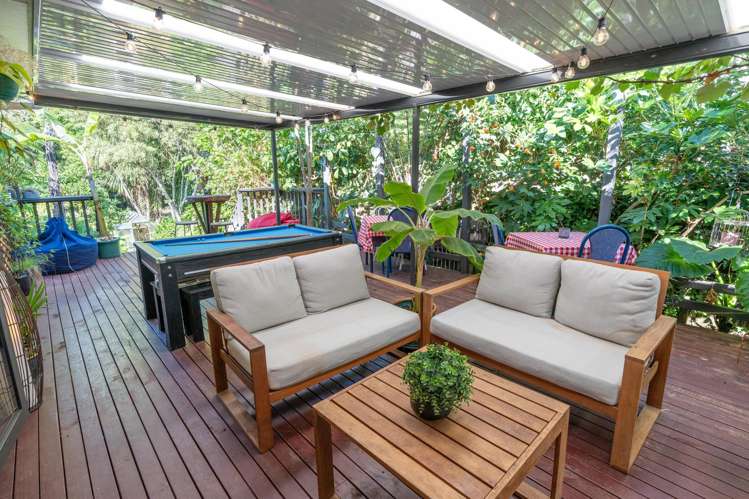 33 Resthill Crescent Glenview_13