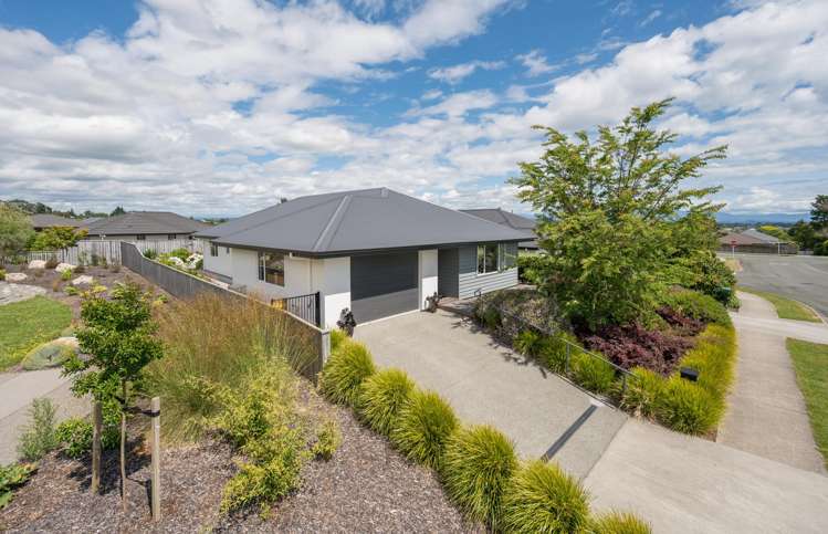 6 Langdale Drive Richmond_18