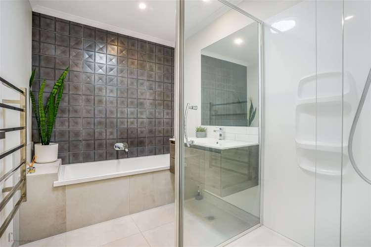 8 Raranga Lane Hobsonville_18