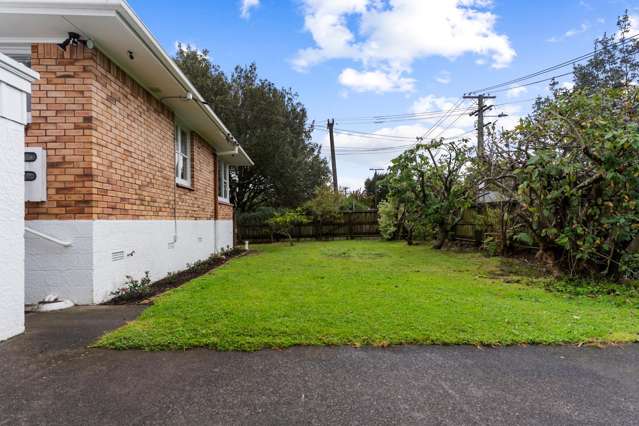 1/8 Crown Street Royal Oak_2