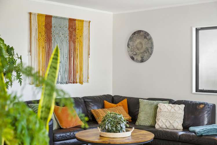 42 Hicks Crescent Waikanae Beach_24