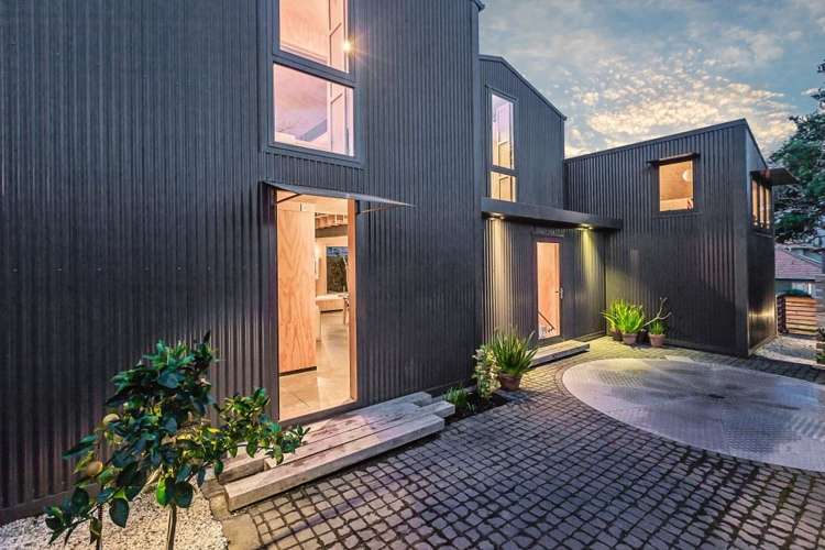 21a Old Lake Road Narrow Neck_16