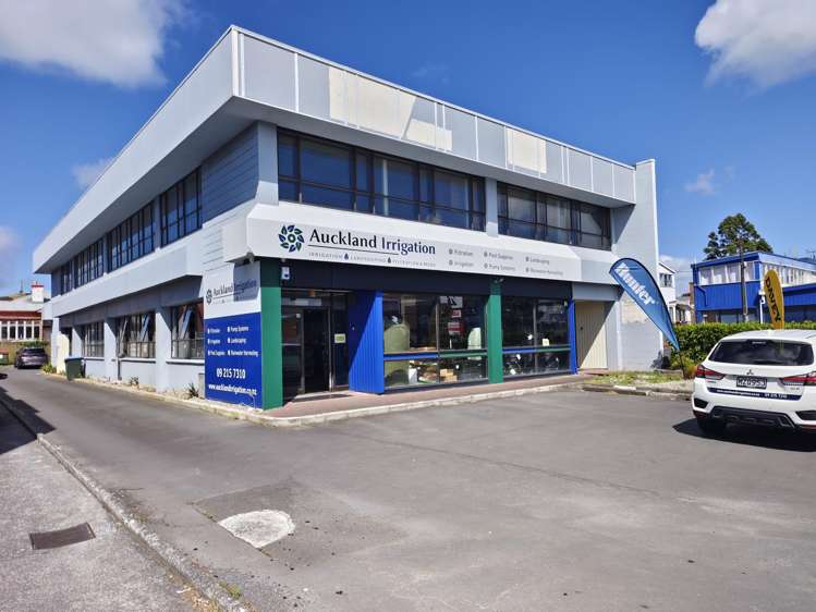 217 Great South Road_0