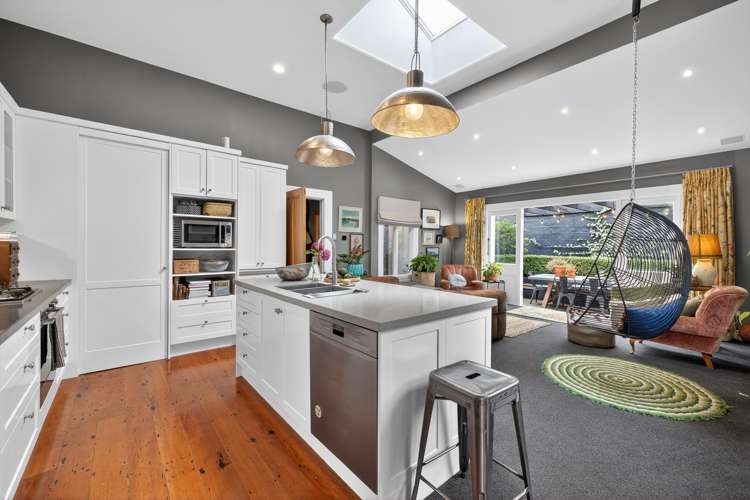 48 Canterbury Street Lyttelton_14