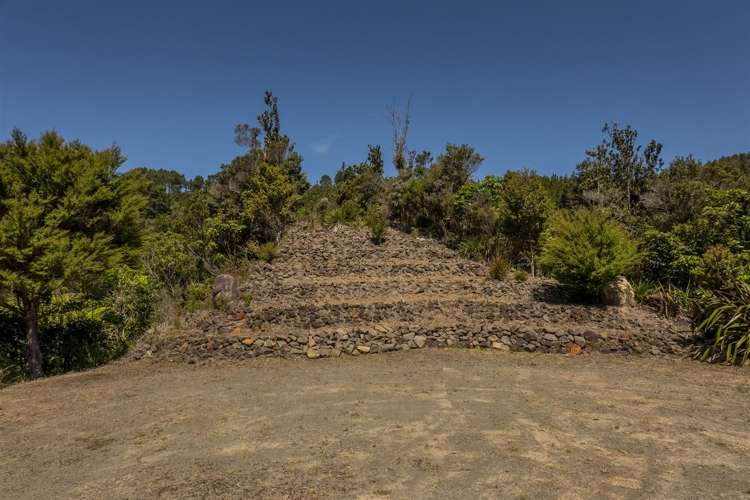 180 Silverstream Falls Row Whenuakite_12