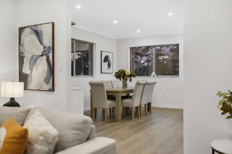 18 Castlebane Drive Flat Bush_6