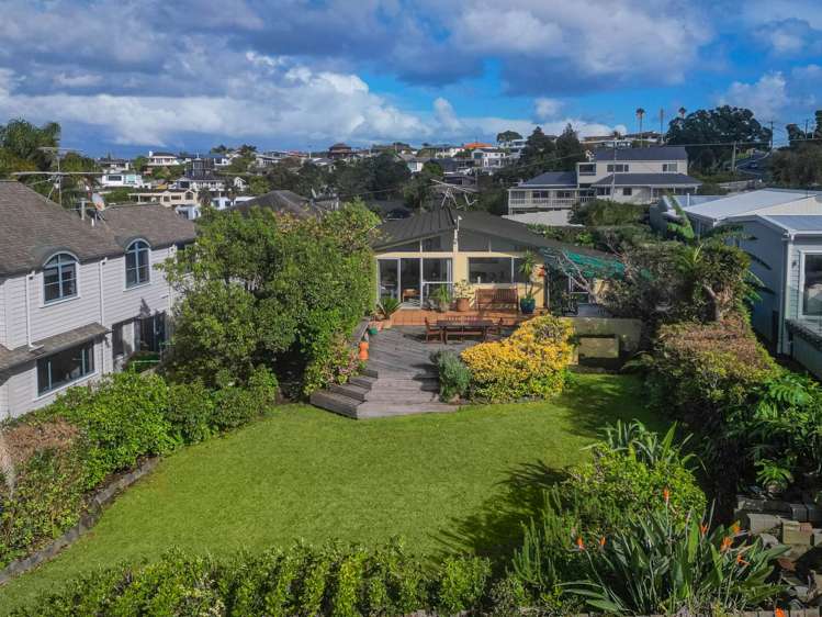 111 Churchill Road Murrays Bay_31