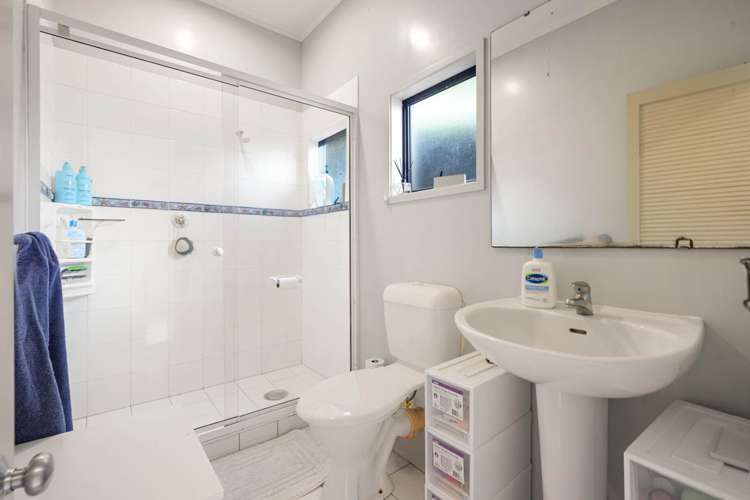 86 Hattaway Avenue Bucklands Beach_18