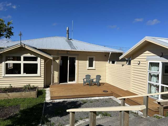 Charming Cottage Feel In Featherston
