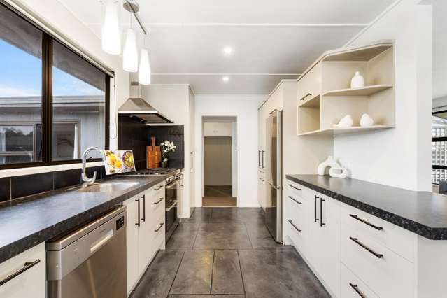 162 Flaxmere Avenue Flaxmere_3