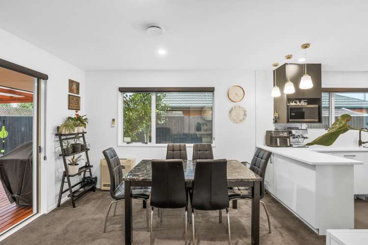 3 Farquhars Road Redwood_9