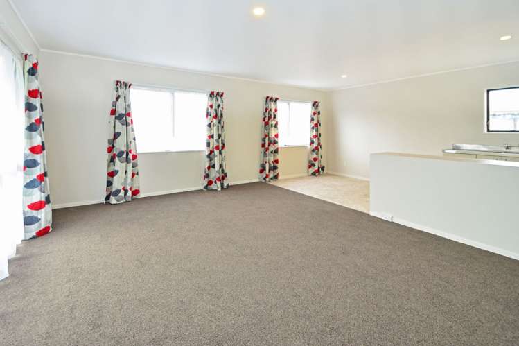 6 Templeton Place Clendon Park_4